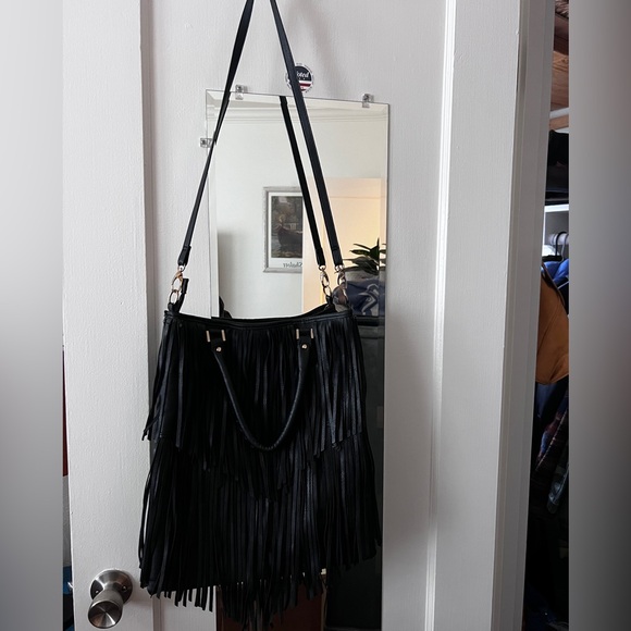 Black Fringe Leather H&M Bag - Picture 2 of 3